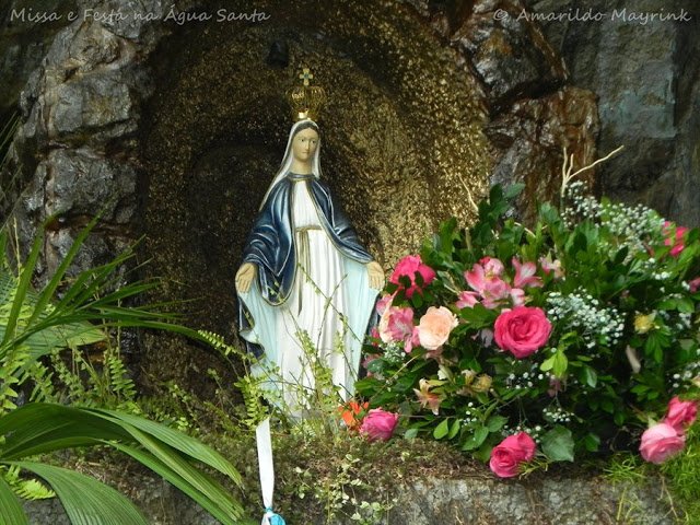 Leia mais sobre o artigo Grande Festa a Nossa Senhora das Graças da Água Santa