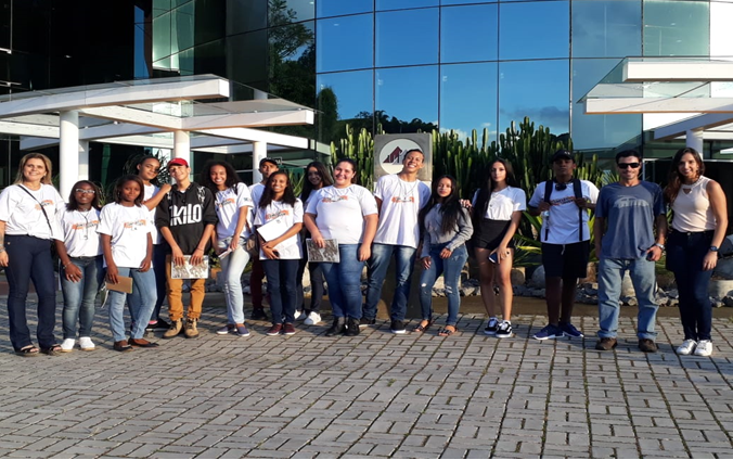 Leia mais sobre o artigo Jovens biquenses conhecem Centro de Ciências da UFJF