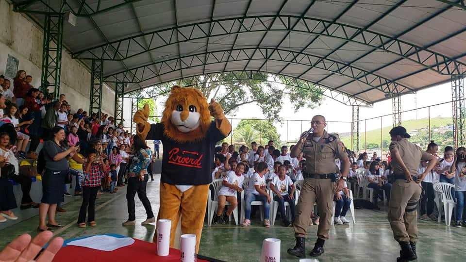 Leia mais sobre o artigo Polícia Militar forma mais uma turma do Proerd