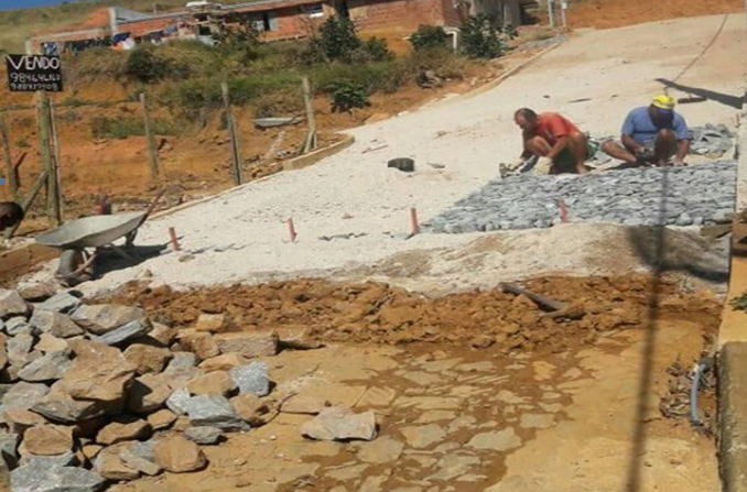 Leia mais sobre o artigo Secretaria de Obras divulga relação de ruas calçadas entre 2017 e 2019