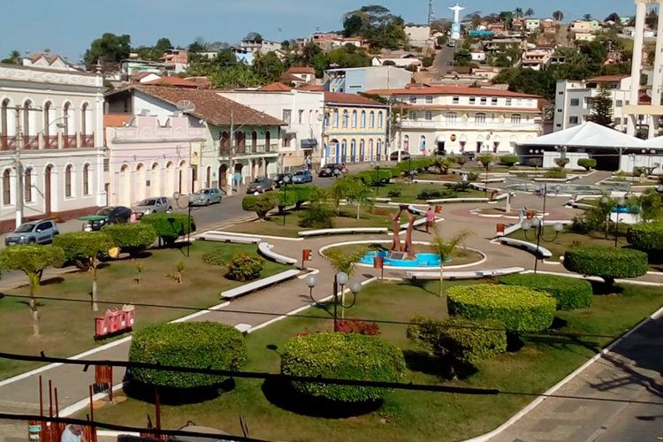 Leia mais sobre o artigo Hackers invadem conta da Prefeitura de Rio Novo e sacam R$ 600 mil