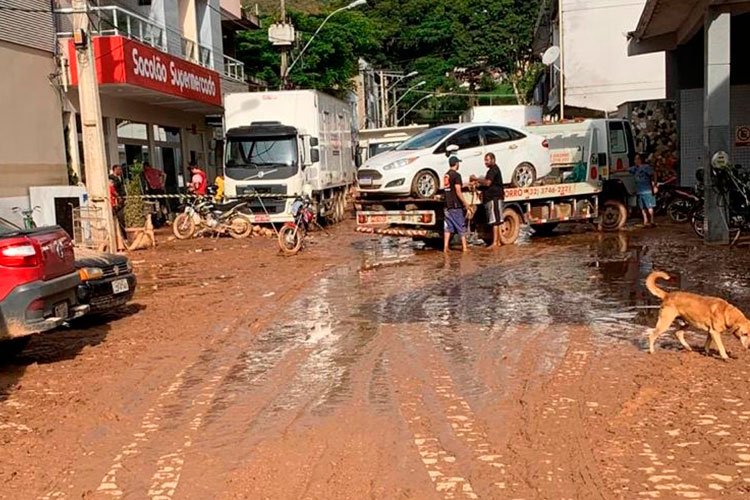Leia mais sobre o artigo Prefeituras de região contabilizam estragos causados pela chuva