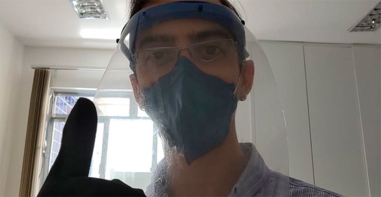 Leia mais sobre o artigo Máscaras de acrílico são doadas ao sistema de saúde de Bicas