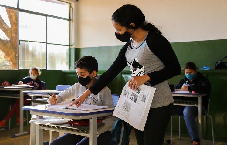 Leia mais sobre o artigo Governo de Minas retoma nomeação de aprovados em concurso público da Educação
