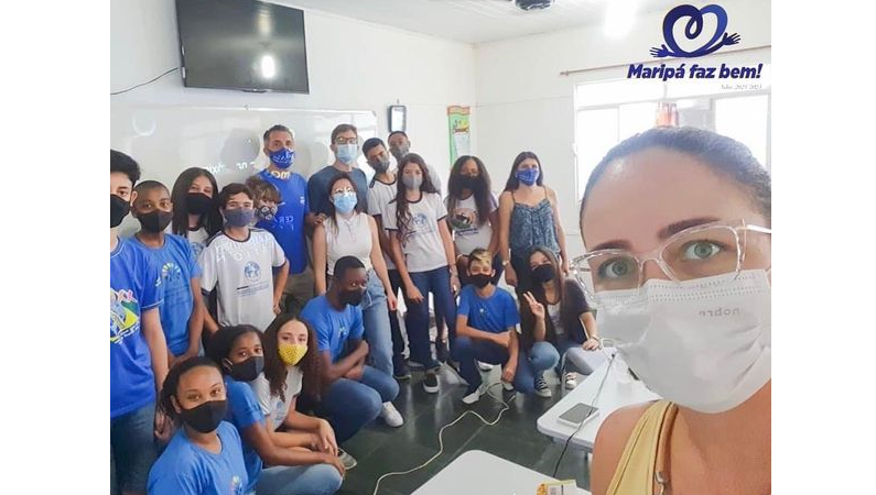 Leia mais sobre o artigo Ex-aluna traz para Maripá projeto internacional Magia dos Materiais