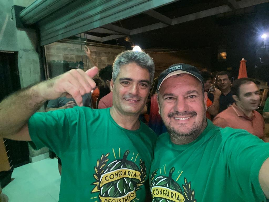 Diogo Villela, proprietário da Hankzbier, e LC