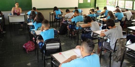 Leia mais sobre o artigo Estudantes ganham novo prazo para a renovação de matrícula na rede pública estadual de ensino