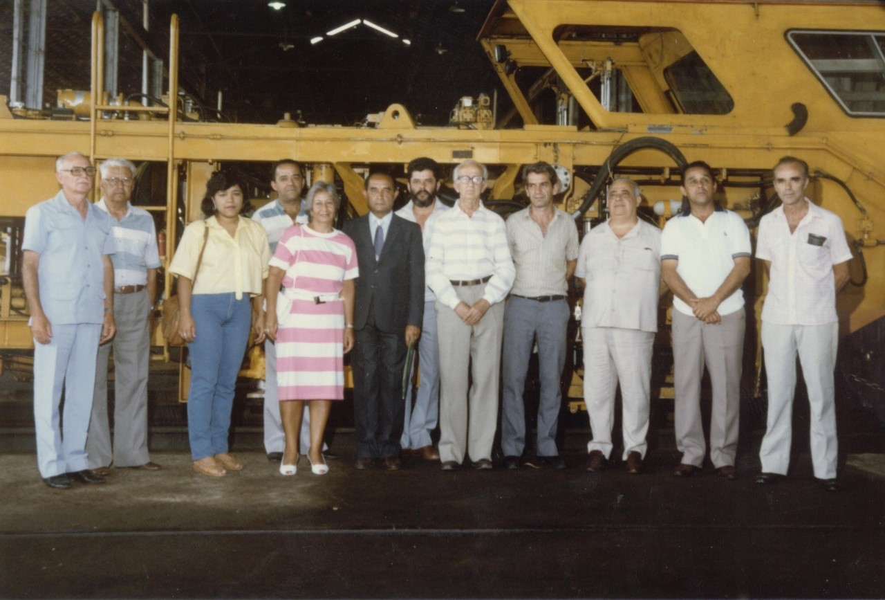 Leia mais sobre o artigo Posse do professor Urly Barreto no Senai de Três Rios (Década de 80)