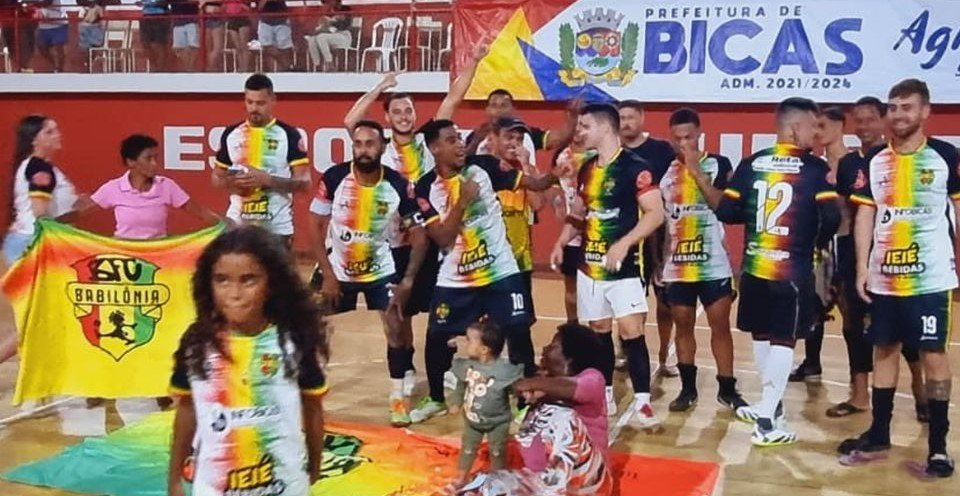Leia mais sobre o artigo Babilônia é o vencedor do Campeonato Interno de Futsal Bicas 100 anos