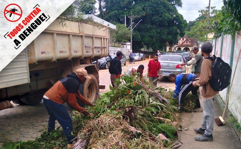 Leia mais sobre o artigo Dengue / Todos os dias são efetuadas ações de limpeza pela cidade de Bicas