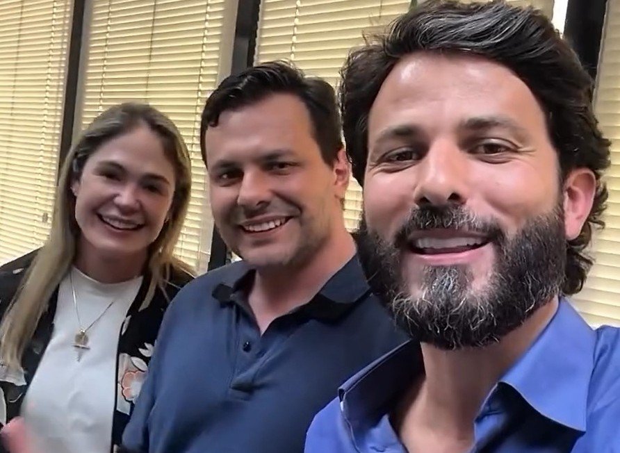 Leia mais sobre o artigo “Quando o Estado se abre para ouvir os municípios, quem ganha é a população” – Helber Marques, Prefeito de Bicas