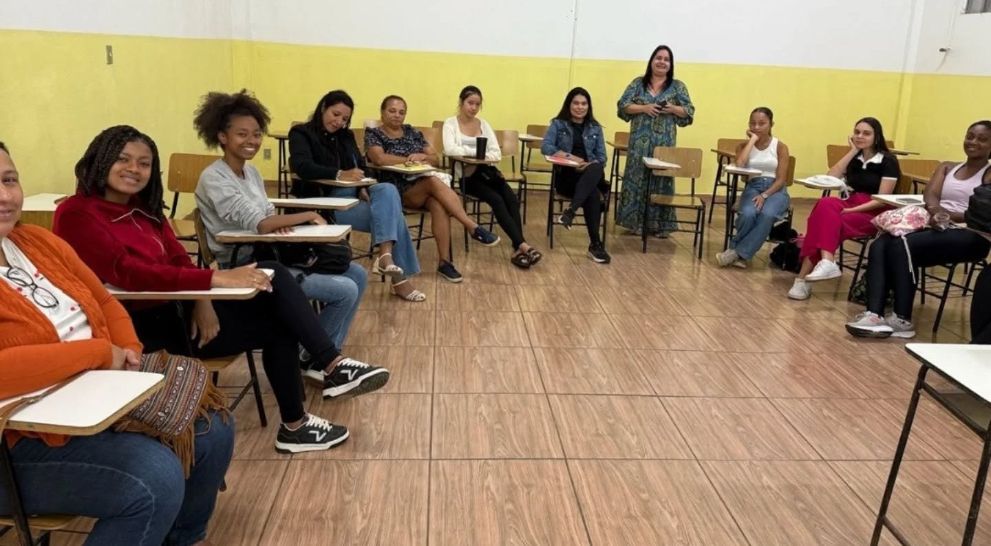 Leia mais sobre o artigo Bicas – Curso de Apresentações em Público: Como Falar?