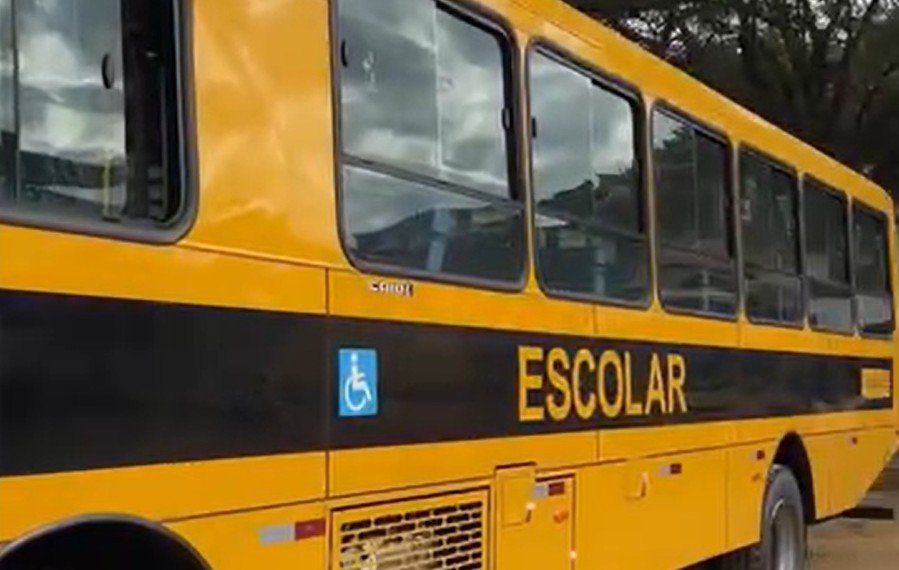 Leia mais sobre o artigo Mais conforto, segurança e qualidade para os estudantes de Bicas!